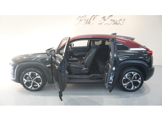 ＭＸ－３０ロータリーＥＶ エディションＲ　純正ナビ　フルセグ　３６０カメラ　ＡＣ１５００Ｗ　ＢＯＳＥサウンド　パーキングセンサー　レーンキープ　スマートブレーキ　ＢＳＭ　ＥＴＣ　ＨＤＭＩ　ハーフレザー　シートヒーター　ステアヒーター（17枚目）