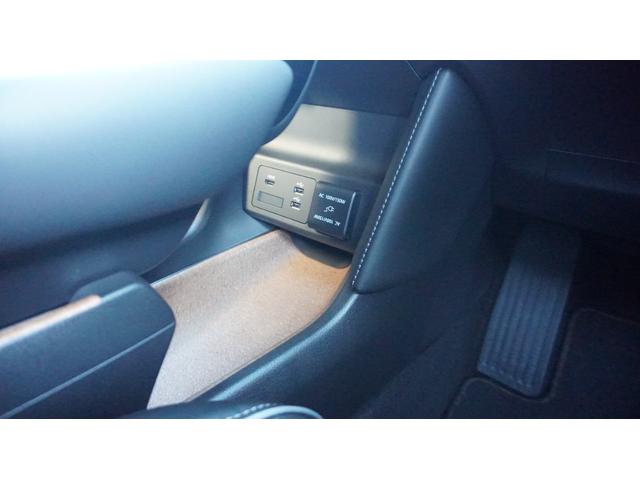 ＭＸ－３０ロータリーＥＶ エディションＲ　純正ナビ　フルセグ　３６０カメラ　ＡＣ１５００Ｗ　ＢＯＳＥサウンド　パーキングセンサー　レーンキープ　スマートブレーキ　ＢＳＭ　ＥＴＣ　ＨＤＭＩ　ハーフレザー　シートヒーター　ステアヒーター（44枚目）