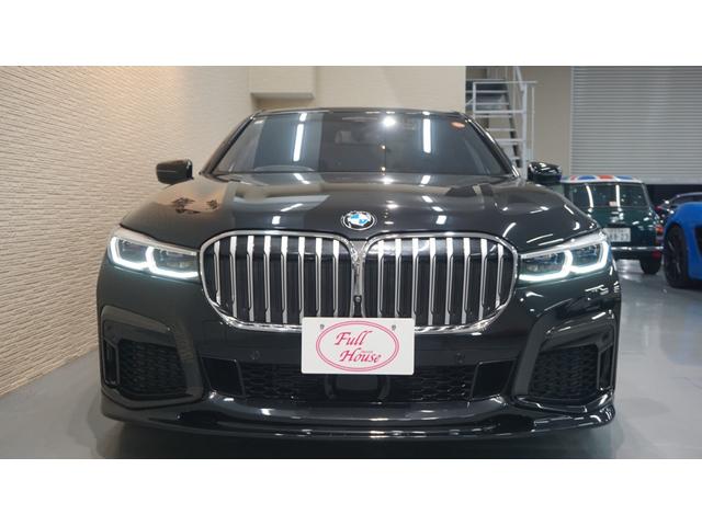 ７シリーズ ７４０ｄ　ｘＤｒｉｖｅ　Ｍスポーツ　純正ナビ　フルセグ　３６０カメラ　ハーマンカードン　ドラレコ前後　レザーシート　エア＆シートヒーター　パワートランク　ワイヤレスチャージ　ＨＵＤ　ＢＳＭ　レーンアシスト　ステアアシスト　ドアバイザー（10枚目）