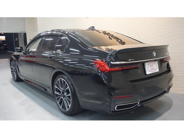 ７シリーズ ７４０ｄ　ｘＤｒｉｖｅ　Ｍスポーツ　純正ナビ　フルセグ　３６０カメラ　ハーマンカードン　ドラレコ前後　レザーシート　エア＆シートヒーター　パワートランク　ワイヤレスチャージ　ＨＵＤ　ＢＳＭ　レーンアシスト　ステアアシスト　ドアバイザー（14枚目）