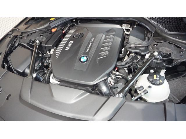 ７シリーズ ７４０ｄ　ｘＤｒｉｖｅ　Ｍスポーツ　純正ナビ　フルセグ　３６０カメラ　ハーマンカードン　ドラレコ前後　レザーシート　エア＆シートヒーター　パワートランク　ワイヤレスチャージ　ＨＵＤ　ＢＳＭ　レーンアシスト　ステアアシスト　ドアバイザー（20枚目）