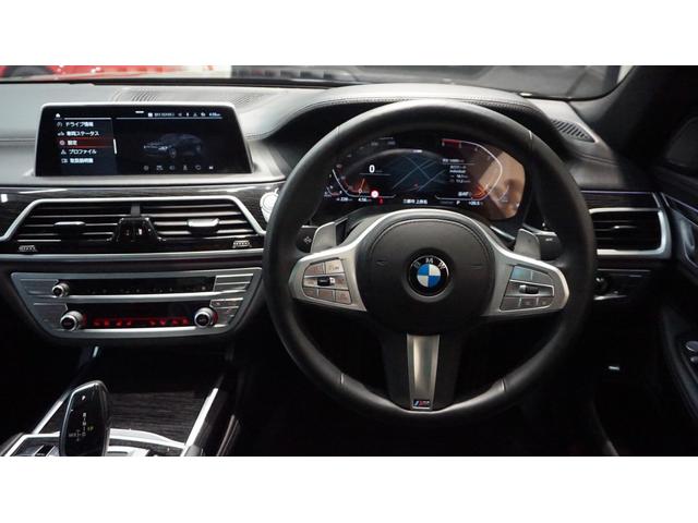 ７シリーズ ７４０ｄ　ｘＤｒｉｖｅ　Ｍスポーツ　純正ナビ　フルセグ　３６０カメラ　ハーマンカードン　ドラレコ前後　レザーシート　エア＆シートヒーター　パワートランク　ワイヤレスチャージ　ＨＵＤ　ＢＳＭ　レーンアシスト　ステアアシスト　ドアバイザー（22枚目）