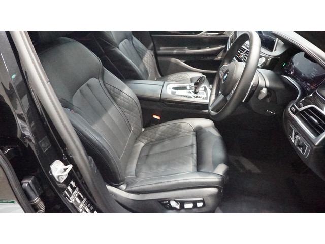 ７シリーズ ７４０ｄ　ｘＤｒｉｖｅ　Ｍスポーツ　純正ナビ　フルセグ　３６０カメラ　ハーマンカードン　ドラレコ前後　レザーシート　エア＆シートヒーター　パワートランク　ワイヤレスチャージ　ＨＵＤ　ＢＳＭ　レーンアシスト　ステアアシスト　ドアバイザー（25枚目）