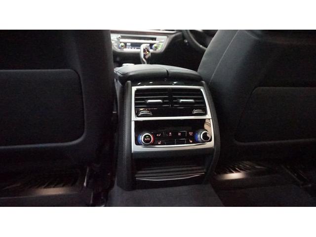 ７シリーズ ７４０ｄ　ｘＤｒｉｖｅ　Ｍスポーツ　純正ナビ　フルセグ　３６０カメラ　ハーマンカードン　ドラレコ前後　レザーシート　エア＆シートヒーター　パワートランク　ワイヤレスチャージ　ＨＵＤ　ＢＳＭ　レーンアシスト　ステアアシスト　ドアバイザー（45枚目）