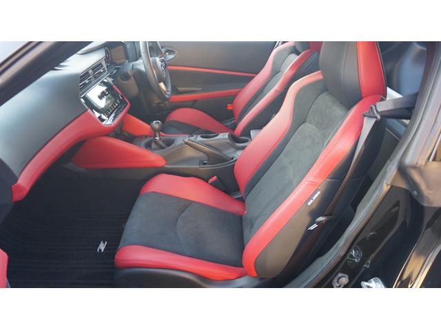 フェアレディＺ バージョンＳＴ　ワンオーナー　純正ナビ　フルセグ　バックカメラ　純正ドラレコ　ＢＯＳＥサウンド　ハーフレザー　シートヒーター　ＥＴＣ２．０　前後ソナー（21枚目）