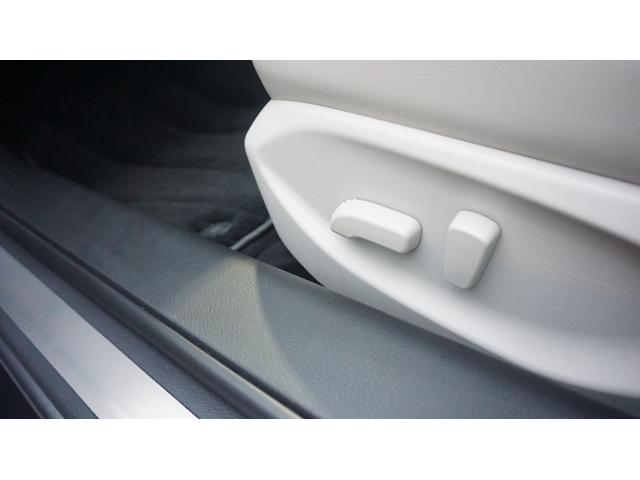 スカイライン ハイブリッド GT タイプP 純正ナビ フルセグ アラウンドビュー クリソナ レーンアシスト エマージェンシーブレーキ プロパイロット ETC2.0 ドアバイザー シロレザー シートヒーター(40枚目)