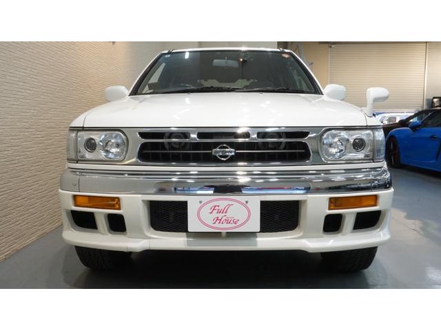 テラノ ワイド　Ｒ３ｍ－Ｒ　エアロＩＩ　カロッツェナビ　フルセグ　バックカメラ　ＨＩＤ　サイドステップ　Ｒスポ　ウッド調パネル　サイドステップ　背面タイヤ（7枚目）