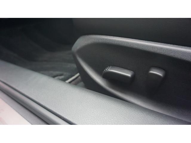 スカイライン ４００Ｒ　純正ナビ　フルセグ　３６０カメラ　ドラレコ前後　クリソナ　レーンアシスト　ＢＳＭ　クロレザー　シートヒーター　エマージェンシーブレーキ（46枚目）