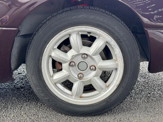 ユーノスロードスター Ｓスペシャル　ＭＡＺＤＡＳＰＥＥＤマフラー　ＨＫＳエアクリ　ＫＴＳ車高調　Ｐｅｒｓｏｎａｌステアリング　ラフィックスクイックリリース　社外エキマニ　純正１４ｉｎＡＷ　ＫＥＮＷＯＯＤナビ（11枚目）