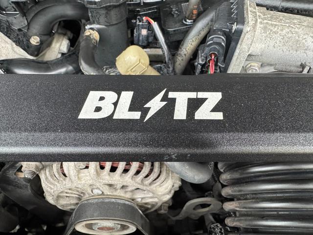 ＲＸ－８ タイプＳ　ＷＥＢＡＲ　Ｓｐｏｒｔｓエアロ　ＭＡＺＤＡＳＰＥＥＤリアスポ＋ハイマウントステー　ＲＳ純正１９ｉｎＡＷ　ＢＬＩＴＺタワーバー　カロッツェリアナビ　ＡｕｔｏＥｘｅステアリング　電動パワーシート（運転席）（30枚目）