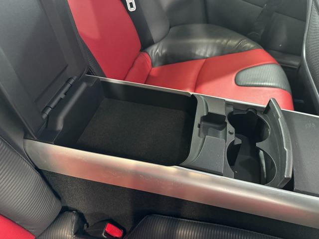 ＲＸ－８ タイプＳ　ＷＥＢＡＲ　Ｓｐｏｒｔｓエアロ　ＭＡＺＤＡＳＰＥＥＤリアスポ＋ハイマウントステー　ＲＳ純正１９ｉｎＡＷ　ＢＬＩＴＺタワーバー　カロッツェリアナビ　ＡｕｔｏＥｘｅステアリング　電動パワーシート（運転席）（60枚目）