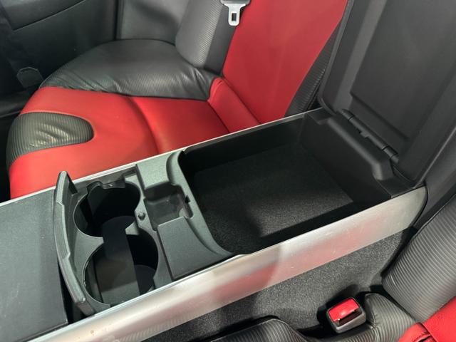 ＲＸ－８ タイプＳ　ＷＥＢＡＲ　Ｓｐｏｒｔｓエアロ　ＭＡＺＤＡＳＰＥＥＤリアスポ＋ハイマウントステー　ＲＳ純正１９ｉｎＡＷ　ＢＬＩＴＺタワーバー　カロッツェリアナビ　ＡｕｔｏＥｘｅステアリング　電動パワーシート（運転席）（63枚目）