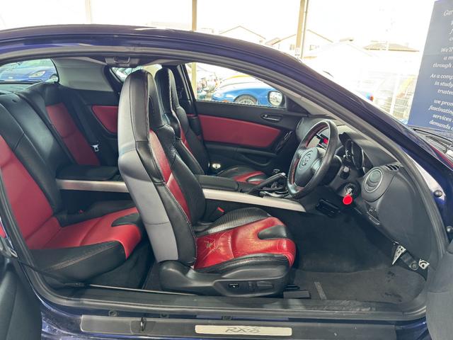 ＲＸ－８ タイプＳ　ＷＥＢＡＲ　Ｓｐｏｒｔｓエアロ　ＭＡＺＤＡＳＰＥＥＤリアスポ＋ハイマウントステー　ＲＳ純正１９ｉｎＡＷ　ＢＬＩＴＺタワーバー　カロッツェリアナビ　ＡｕｔｏＥｘｅステアリング　電動パワーシート（運転席）（64枚目）