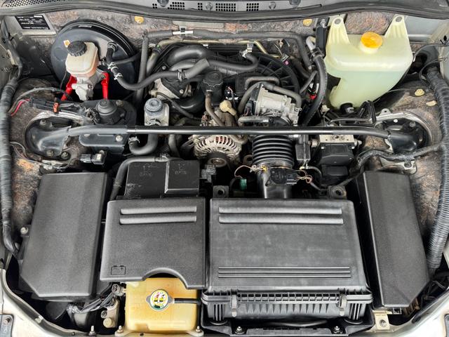 ＲＸ－８ タイプＳ　６ＭＴ　ＡｕｔｏＥｘｅマスターバックブレース・ドアバイザー　純正１８ｉｎＡＷ　カロッツェリアナビ（バックカメラ）　純正オーディオ（ＣＤ／ラジオ）ＢＯＳＥスピーカー　純正マフラー　フォグランプ　ＥＴＣ（24枚目）