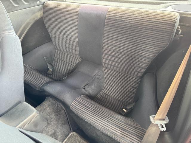 サバンナＲＸ－７ ＧＴ－Ｘ　Ｒｍａｇｉｃマフラー　ＪＩＣ車高調　ガナドールミラー　純正ドアバイザー　社外タワーバー　Ｇｒｅｄｄｙブーストコントローラー　ＢＬＩＴＺブーストメーター　Ｒ３２用１６ｉｎＡＷ　オーディオ（ラジオ／ＣＤ）（53枚目）