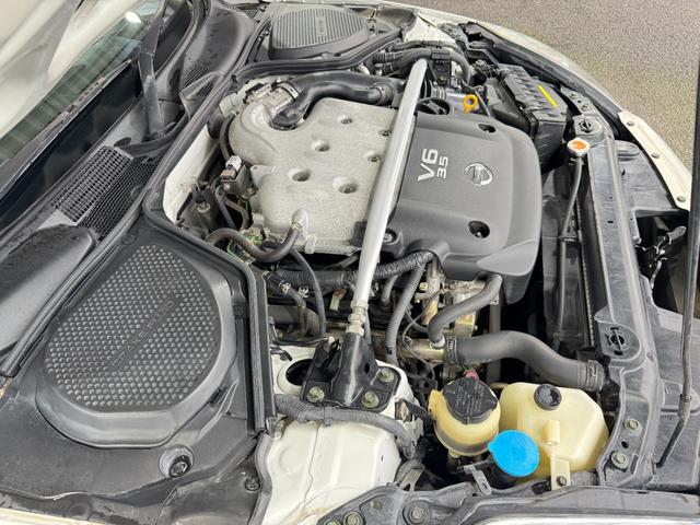 フェアレディZ ベースグレード ロッソモデロマフラー NISMOリアウイング 純正18inAW カロッツェリアナビ(FM/CD) Yupiteruポータブルナビ(地デジ) 社外クリアテール ETC2.0(26枚目)