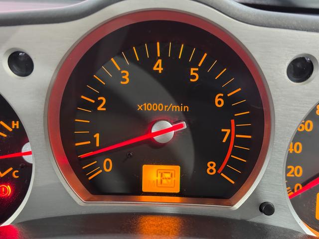 フェアレディZ ベースグレード ロッソモデロマフラー NISMOリアウイング 純正18inAW カロッツェリアナビ(FM/CD) Yupiteruポータブルナビ(地デジ) 社外クリアテール ETC2.0(36枚目)