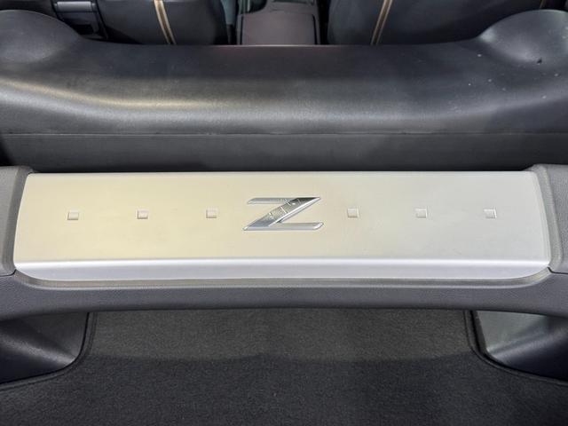 フェアレディZ ベースグレード ロッソモデロマフラー NISMOリアウイング 純正18inAW カロッツェリアナビ(FM/CD) Yupiteruポータブルナビ(地デジ) 社外クリアテール ETC2.0(55枚目)