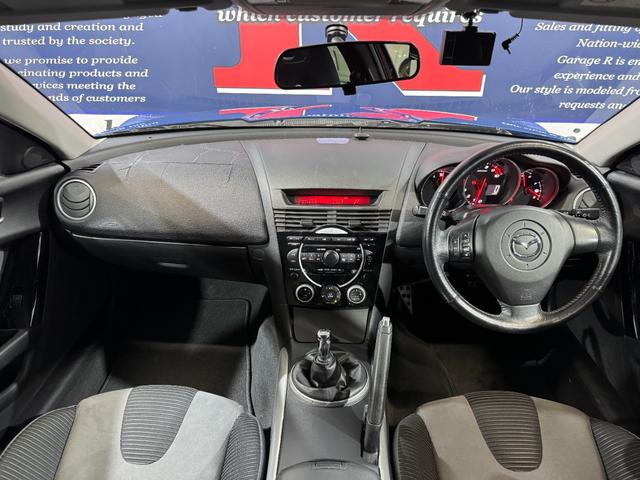 RX-8 タイプS 純正18inAW 純正マフラー 純正オーディオ(AM/FM/CD) 社外ドライブレコーダー ETC キーレス フロントフォグランプ 社外シフトノブ(4枚目)