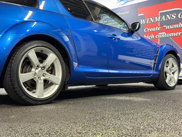 RX-8 タイプS 純正18inAW 純正マフラー 純正オーディオ(AM/FM/CD) 社外ドライブレコーダー ETC キーレス フロントフォグランプ 社外シフトノブ(10枚目)