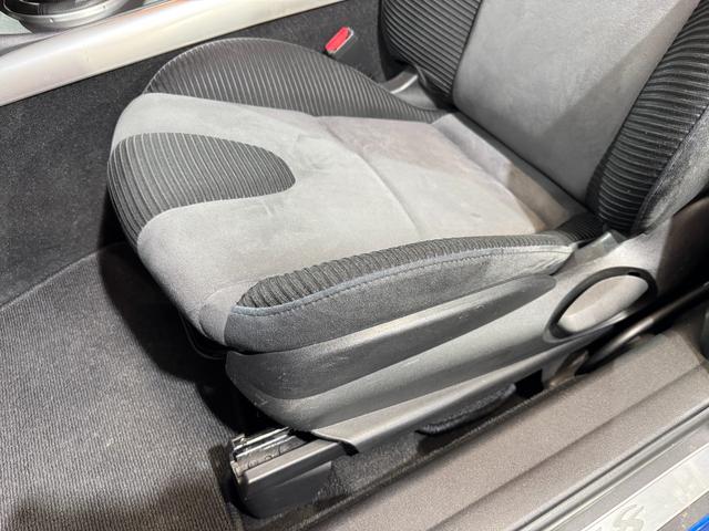 RX-8 タイプS 純正18inAW 純正マフラー 純正オーディオ(AM/FM/CD) 社外ドライブレコーダー ETC キーレス フロントフォグランプ 社外シフトノブ(32枚目)