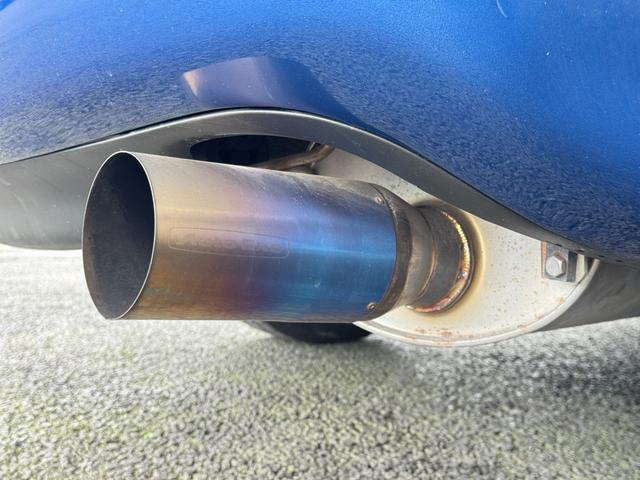 RX-7 タイプRバサースト ワンオーナー AutoExeマフラー 純正フロントリップ・リアスポ AutoExeカーボンエアインテーク 純正車高調 純正16inAW 純正NARDIステアリング フロントフォグランプ 純正オーディオ(10枚目)