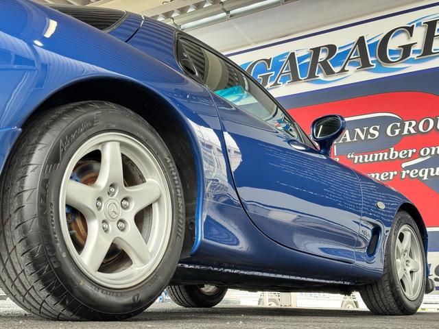RX-7 タイプRバサースト ワンオーナー AutoExeマフラー 純正フロントリップ・リアスポ AutoExeカーボンエアインテーク 純正車高調 純正16inAW 純正NARDIステアリング フロントフォグランプ 純正オーディオ(12枚目)