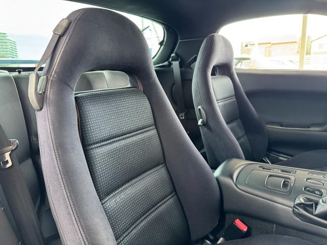 RX-7 タイプRバサースト ワンオーナー AutoExeマフラー 純正フロントリップ・リアスポ AutoExeカーボンエアインテーク 純正車高調 純正16inAW 純正NARDIステアリング フロントフォグランプ 純正オーディオ(35枚目)