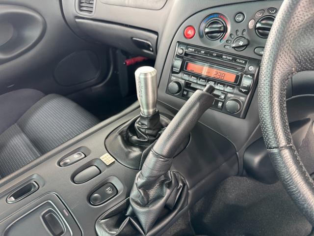 RX-7 タイプRバサースト ワンオーナー AutoExeマフラー 純正フロントリップ・リアスポ AutoExeカーボンエアインテーク 純正車高調 純正16inAW 純正NARDIステアリング フロントフォグランプ 純正オーディオ(49枚目)