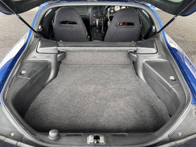 RX-7 タイプRバサースト ワンオーナー AutoExeマフラー 純正フロントリップ・リアスポ AutoExeカーボンエアインテーク 純正車高調 純正16inAW 純正NARDIステアリング フロントフォグランプ 純正オーディオ(58枚目)