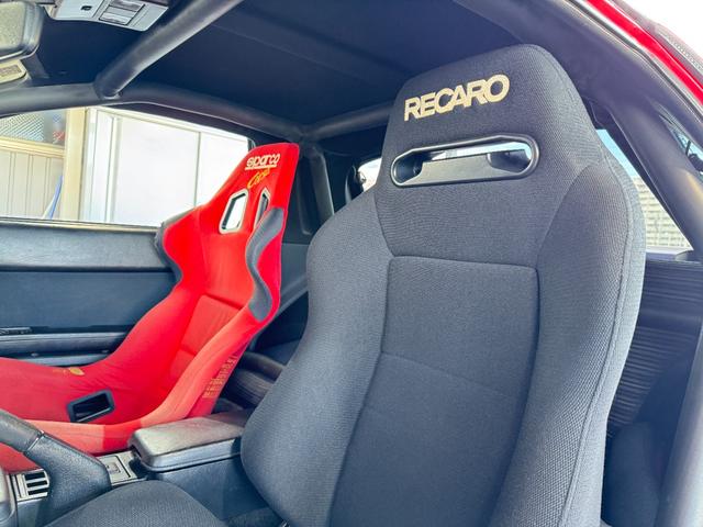 サバンナRX-7 GT-X Msportsエアロ ENDLESS車高調 RAYS17inAW GARRETTハイフロータービン Rmagicマフラー HKSエアクリ ロールケージ パワーFC Greddy追加メーター・ブーコン(38枚目)