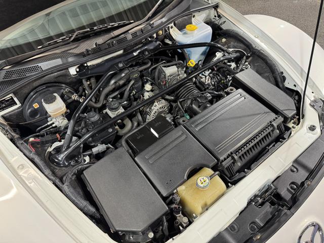 ＲＸ－８ タイプＲＳ　ビルシュタイン車高調　タイプＲＳ純正１９ｉｎＡＷ　純正ＲＥＣＡＲＯセミバケ　純正オーディオ（ＣＤ／ラジオ）　ＢＯＳＥサウンド　純正リアスポイラー　社外シフトノブ　Ｙｕｐｉｔｅｒｕドラレコ　ＥＴＣ（28枚目）