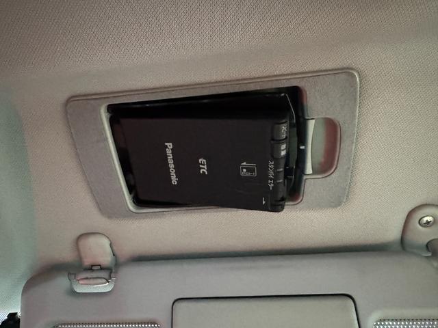 ＲＸ－８ タイプＲＳ　ビルシュタイン車高調　タイプＲＳ純正１９ｉｎＡＷ　純正ＲＥＣＡＲＯセミバケ　純正オーディオ（ＣＤ／ラジオ）　ＢＯＳＥサウンド　純正リアスポイラー　社外シフトノブ　Ｙｕｐｉｔｅｒｕドラレコ　ＥＴＣ（52枚目）