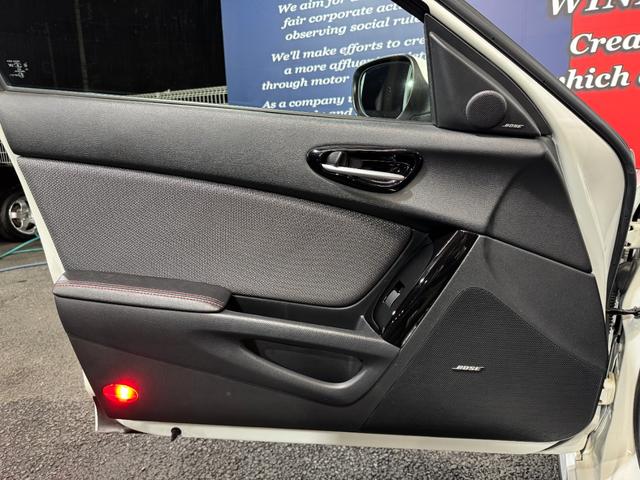 ＲＸ－８ タイプＲＳ　ビルシュタイン車高調　タイプＲＳ純正１９ｉｎＡＷ　純正ＲＥＣＡＲＯセミバケ　純正オーディオ（ＣＤ／ラジオ）　ＢＯＳＥサウンド　純正リアスポイラー　社外シフトノブ　Ｙｕｐｉｔｅｒｕドラレコ　ＥＴＣ（62枚目）