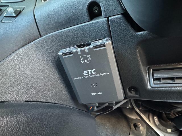 ＲＸ－７ タイプＲＢ　Ｓパッケージ　ＷＯＲＫ　ＥＭＯＴＩＯＮ　１８ｉｎＡＷ　Ｄｅｆｉ　ＤＩＮ－Ｇａｕｇｅ　ＫＥＮＷＯＯＤオーディオ（ＣＤ／ラジオ／ＢＴ）　ＭＯＭＯステアリング　ＭＯＭＯシフトノブ　純正マフラー　ＥＴＣ（40枚目）