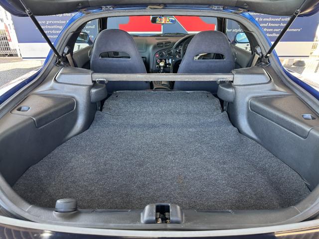 ＲＸ－７ タイプＲＢ　Ｓパッケージ　ＷＯＲＫ　ＥＭＯＴＩＯＮ　１８ｉｎＡＷ　Ｄｅｆｉ　ＤＩＮ－Ｇａｕｇｅ　ＫＥＮＷＯＯＤオーディオ（ＣＤ／ラジオ／ＢＴ）　ＭＯＭＯステアリング　ＭＯＭＯシフトノブ　純正マフラー　ＥＴＣ（50枚目）