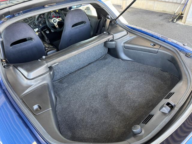 ＲＸ－７ タイプＲＢ　Ｓパッケージ　ＷＯＲＫ　ＥＭＯＴＩＯＮ　１８ｉｎＡＷ　Ｄｅｆｉ　ＤＩＮ－Ｇａｕｇｅ　ＫＥＮＷＯＯＤオーディオ（ＣＤ／ラジオ／ＢＴ）　ＭＯＭＯステアリング　ＭＯＭＯシフトノブ　純正マフラー　ＥＴＣ（51枚目）