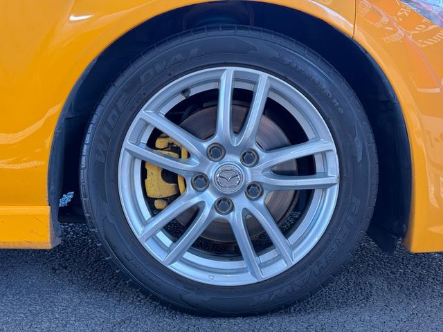 ロードスター ＲＳ　ＡｕｔｏＥｘｅフロントバンパー　ＴＲＵＳＴエキマニ／キャタライザー　ビルシュタイン車高調　社外マフラー　ＨＫＳエアクリ　ＣＵＳＣＯタワーバー　純正１６ｉｎＡＷ　ＭＯＭＯステ　カロッツェリアナビ　ＥＴＣ（11枚目）