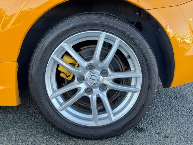 ロードスター ＲＳ　ＡｕｔｏＥｘｅフロントバンパー　ＴＲＵＳＴエキマニ／キャタライザー　ビルシュタイン車高調　社外マフラー　ＨＫＳエアクリ　ＣＵＳＣＯタワーバー　純正１６ｉｎＡＷ　ＭＯＭＯステ　カロッツェリアナビ　ＥＴＣ（14枚目）