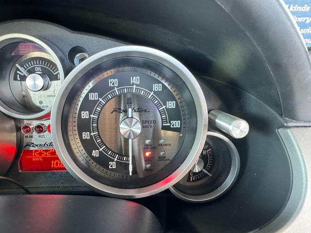 ロードスター ＲＳ　ＡｕｔｏＥｘｅフロントバンパー　ＴＲＵＳＴエキマニ／キャタライザー　ビルシュタイン車高調　社外マフラー　ＨＫＳエアクリ　ＣＵＳＣＯタワーバー　純正１６ｉｎＡＷ　ＭＯＭＯステ　カロッツェリアナビ　ＥＴＣ（36枚目）