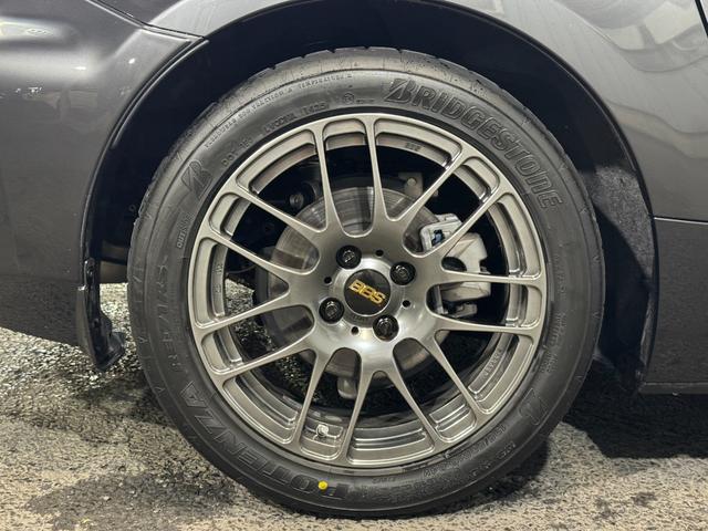 ロードスター Ｓスペシャルパッケージ　ＢＢＳ１６ｉｎＡＷ　ＡｕｔｏＥｘｅフロントアンダースポイラー／リアサイドカウル／車高調／ステアリング　Ｇｒｅｄｄｙボンネットダンパー　マツダコネクトナビ　ＢＯＳＥサウンド　シートヒーター　ＥＴＣ（12枚目）