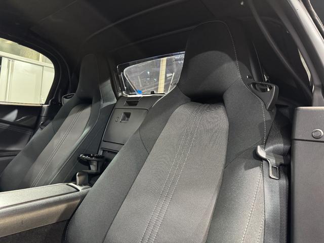 ロードスター Ｓスペシャルパッケージ　ＢＢＳ１６ｉｎＡＷ　ＡｕｔｏＥｘｅフロントアンダースポイラー／リアサイドカウル／車高調／ステアリング　Ｇｒｅｄｄｙボンネットダンパー　マツダコネクトナビ　ＢＯＳＥサウンド　シートヒーター　ＥＴＣ（35枚目）