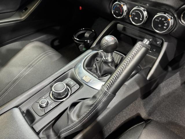 ロードスター Ｓスペシャルパッケージ　ＢＢＳ１６ｉｎＡＷ　ＡｕｔｏＥｘｅフロントアンダースポイラー／リアサイドカウル／車高調／ステアリング　Ｇｒｅｄｄｙボンネットダンパー　マツダコネクトナビ　ＢＯＳＥサウンド　シートヒーター　ＥＴＣ（53枚目）