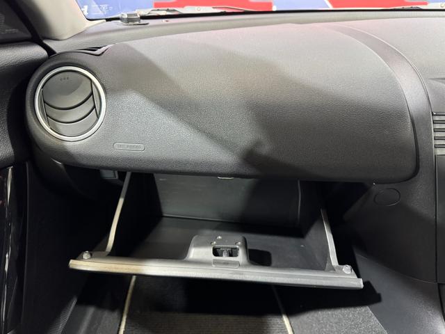 ＲＸ－８ タイプＳ　ＭＡＺＤＡＳＰＥＥＤフロントバンパー　社外マフラー　社外サイドディフレクター　ＬＯＸＡＲＮＹ１９ｉｎＡＷ　ｃａｒｒｏｚｚｅｒｉａナビ（ラジオ／ＤＴＶ／ＣＤ）　前後ドラレコ　ＲＡＺＯシフトノブ（57枚目）