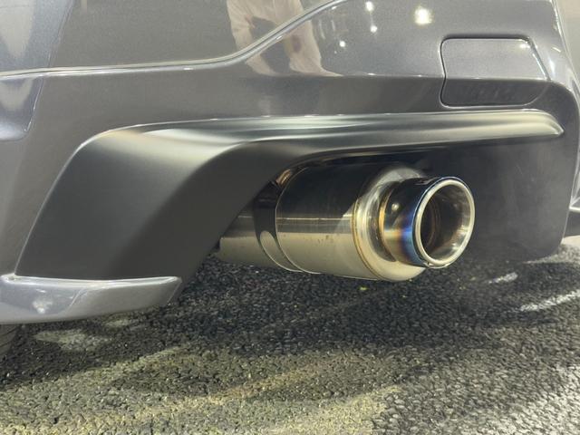 ＧＲ８６ ＲＺ　ＳＡＲＤカーボンウイング　ＩＮＴＥＣテールランプ　ＧＲフルエアロ（フロントスポイラー／サイドスカート／リヤバンパースポイラー）　ＨＫＳマフラー　ＧＲパフォーマンスダンパー　ＨＫＳエアクリーナー（8枚目）