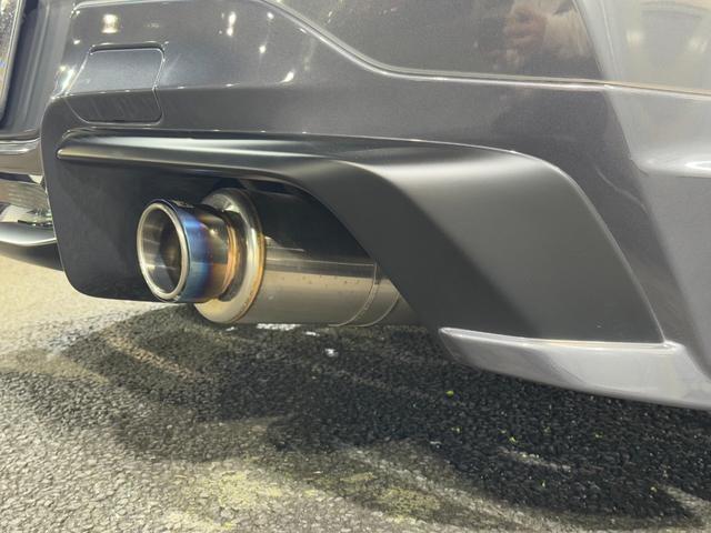 ＧＲ８６ ＲＺ　ＳＡＲＤカーボンウイング　ＩＮＴＥＣテールランプ　ＧＲフルエアロ（フロントスポイラー／サイドスカート／リヤバンパースポイラー）　ＨＫＳマフラー　ＧＲパフォーマンスダンパー　ＨＫＳエアクリーナー（9枚目）