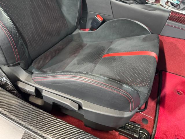 ＧＲ８６ ＲＺ　ＳＡＲＤカーボンウイング　ＩＮＴＥＣテールランプ　ＧＲフルエアロ（フロントスポイラー／サイドスカート／リヤバンパースポイラー）　ＨＫＳマフラー　ＧＲパフォーマンスダンパー　ＨＫＳエアクリーナー（40枚目）