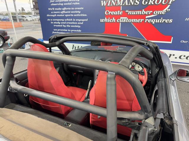 ロードスター ＮＲ－Ａ　ロールケージ　ビルシュタインショック　純正ＥＮＫＥＩ製１５ｉｎＡＷ　純正マフラー　ＢＯＳＥスピーカー　オーディオ　キーレス　ＥＴＣ（23枚目）