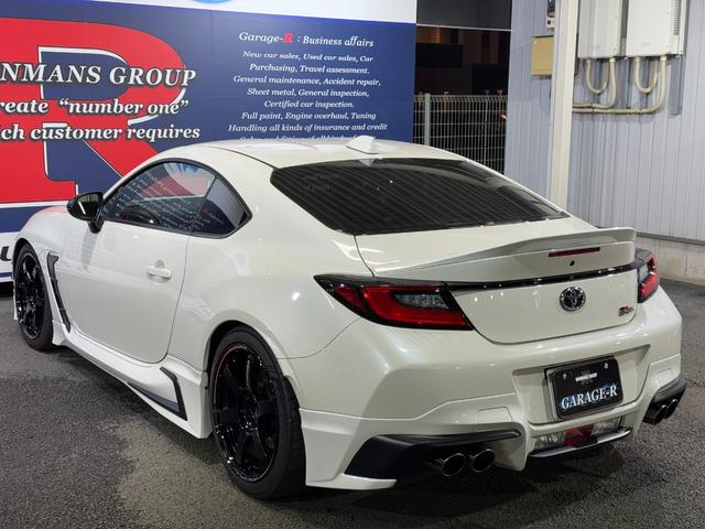 ＧＲ８６ ＲＺ　ＧＲフルエアロ　ＲＡＹＳ１８ｉｎＡＷ　ＨＫＳエキマニ／キャタ／車高調／オイルクーラー／導風板／サンドイッチブロック／ウォッシャータンク　ＧＲマフラー／パフォーマンスダンパー　カロッツェリアナビ（22枚目）