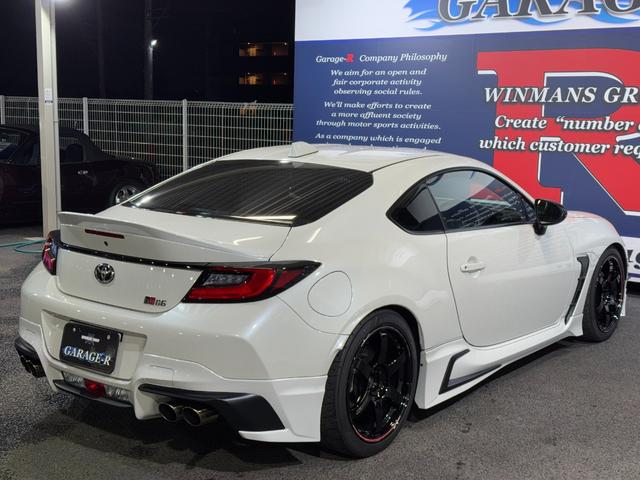 ＧＲ８６ ＲＺ　ＧＲフルエアロ　ＲＡＹＳ１８ｉｎＡＷ　ＨＫＳエキマニ／キャタ／車高調／オイルクーラー／導風板／サンドイッチブロック／ウォッシャータンク　ＧＲマフラー／パフォーマンスダンパー　カロッツェリアナビ（24枚目）